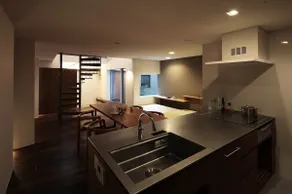 Architect-designed｜Natural Wood & Shell Plaster - Image 4