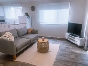 Cozy 1 bedroom apartment near Airport. - Image 5