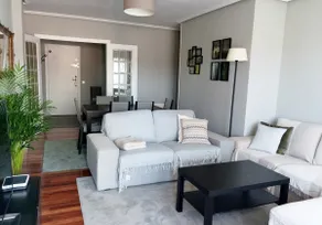 Cozy, centric flat. Beach & park - Image 2