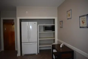 4 bedroom farmhouse. 30min. to PSU 5 min. Rt. 322 - Image 4
