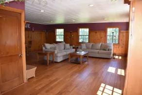 4 bedroom farmhouse. 30min. to PSU 5 min. Rt. 322 - Image 2