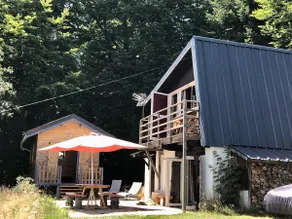 Charming chalet in the Forez mountains - Image 2