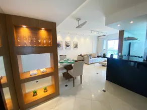 30 secs to the beach, 3 balconies, 2 bdrms ensuite - Image 4