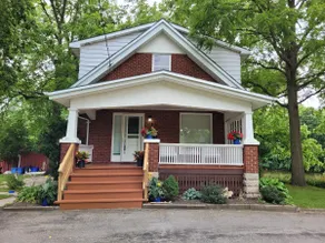 Cottage in the city - Image 2