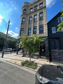 Trendy Stay Thats Close to Loop, UC & McCormick Pl - Image 2