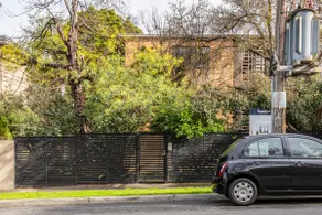 Value 1BR Hawthorn | Tram to CBD - Image 5