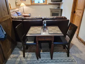 Exclusive 2 Bed-1Bath Rental In Charming Littleton - Image 3