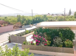 Yucca Studio, beautiful apartment with garden - Image 5