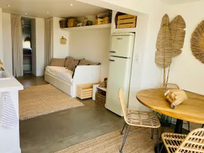 First row apartment, beach access from garden - Image 3