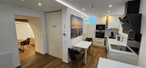The Modern Cave Lodge - ComfyHome Apartments Stuttgart - Image 4