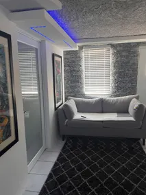 Beautiful and private apartment - Image 4