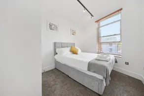 Manhattan-style 2bed near Camden Free WiFi - Image 5