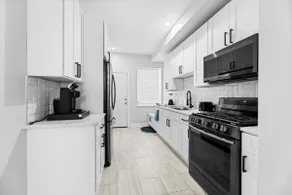 Cozy Apt~Location near UChicago & Lake Shore Drive - Image 4
