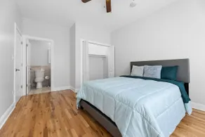 Cozy Apt~Location near UChicago & Lake Shore Drive - Image 3