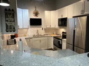 Lovely1 Bedroom apt,2nd bedroom for additional fee - Image 2