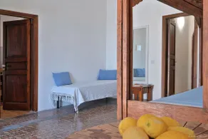 White Mulberry House - Image 2