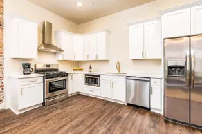 Stylish 2BD/2BA | Near French Quarter & Food - Image 4