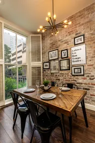 Stylish 2BD/2BA | Near French Quarter & Food - Image 3