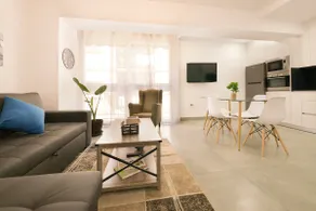Apartamento Ribera del Genil Centro - Image 2