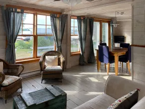 Two Bedroom Waterfront Cottage on Wolfe Island - Image 5