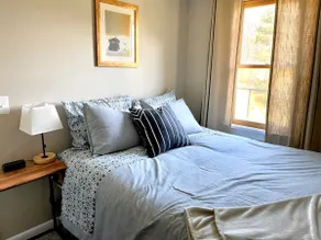 Charming town & country home with ample parking - Image 4