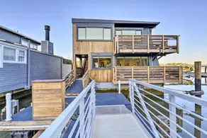Floating condo 'A' on Sausalito's Richardson Bay. - Image 3