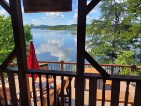 Peaceful 4 bedroom Lakehouse with no neighbors - Image 2
