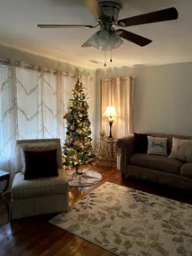 Treasured cottage @ 10th - Image 4