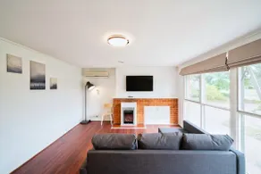 3BR Family House in Dickson - Image 2