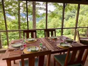 Views to die for and Porches galore - Image 2