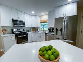 Spacious Getaway w/Fast WiFi, Chef’s Kitchen for 8+ - Image 4