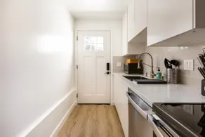 Chic 1bd/1ba Getaway with Patio & Backyard - Image 5