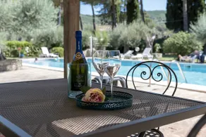 GuestHost - Dolce Far Niente Apartment with pool & parking - Image 2