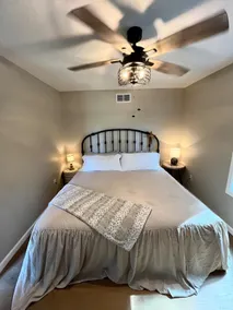 Phil’s Place, a comfy country cottage with hot-tub - Image 2