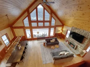 Chalet Overlooking Bristol Mountain - Image 5