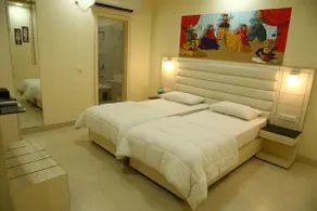 Indian Homestay Agra 3bhk apartment - Image 3