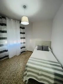 Central apartment in Valencia de Alcántara - Image 5