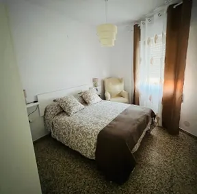 Central apartment in Valencia de Alcántara - Image 4