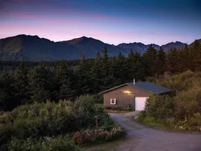 Denali View! Sauna! 1 mile to Glen Alps/Flattop TH - Image 2