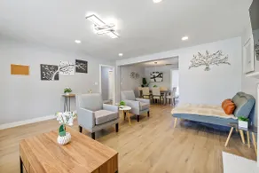 Modern 6B/3B Home in Redwood City - Image 2