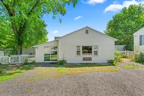 Centreville Cottage - Image 2