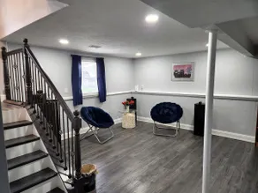 Newly renovated 2 bathroom 2 bedroom home - Image 3