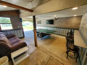 Lakehouse with Game Room, Direct Water Access, and Kayaks Included! - Image 4