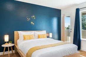 6B/4BA SFH in Leschi w/backyard 8 Beds Sleeps 16 - Image 3
