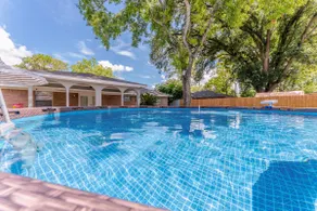 HTX World Cup Ready Entire Home Pool / Big Yard - Image 5