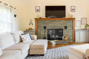 Hidden Gem Lake George - Lake View & Beach Access - Image 2