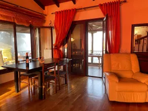 FAMILY HOUSE - Image 2