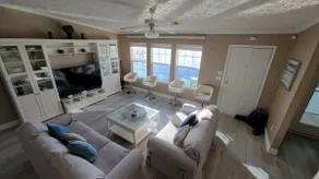 Waterfront House with beautiful afternoon sunset - Image 5
