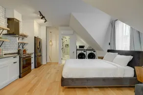 Loft at 913 Shefford - Image 3