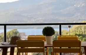 Sea view & walking distance to the beach Air-conditioned 2-bedroom apartment, Propriano - Image 3